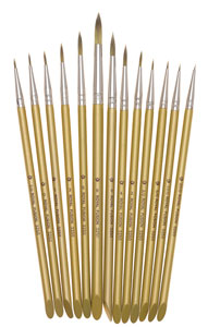 Round, Set of 13