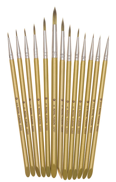 Round, Set of 13