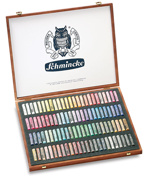 Set of 100, Assorted, Wooden Box