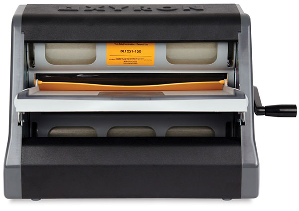 XM1255 Laminator