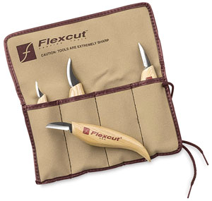 Knife Set of 4 with Roll