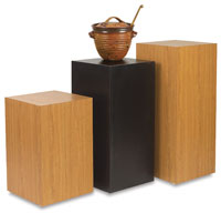 SMI Display Pedestals