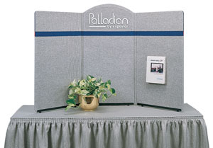 Palladian 3-Panel Display