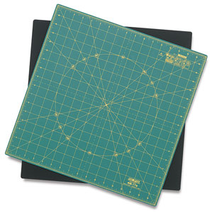Square Rotating Mat,  17" × 17" 