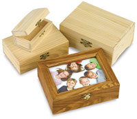 Wooden Hinged Boxes